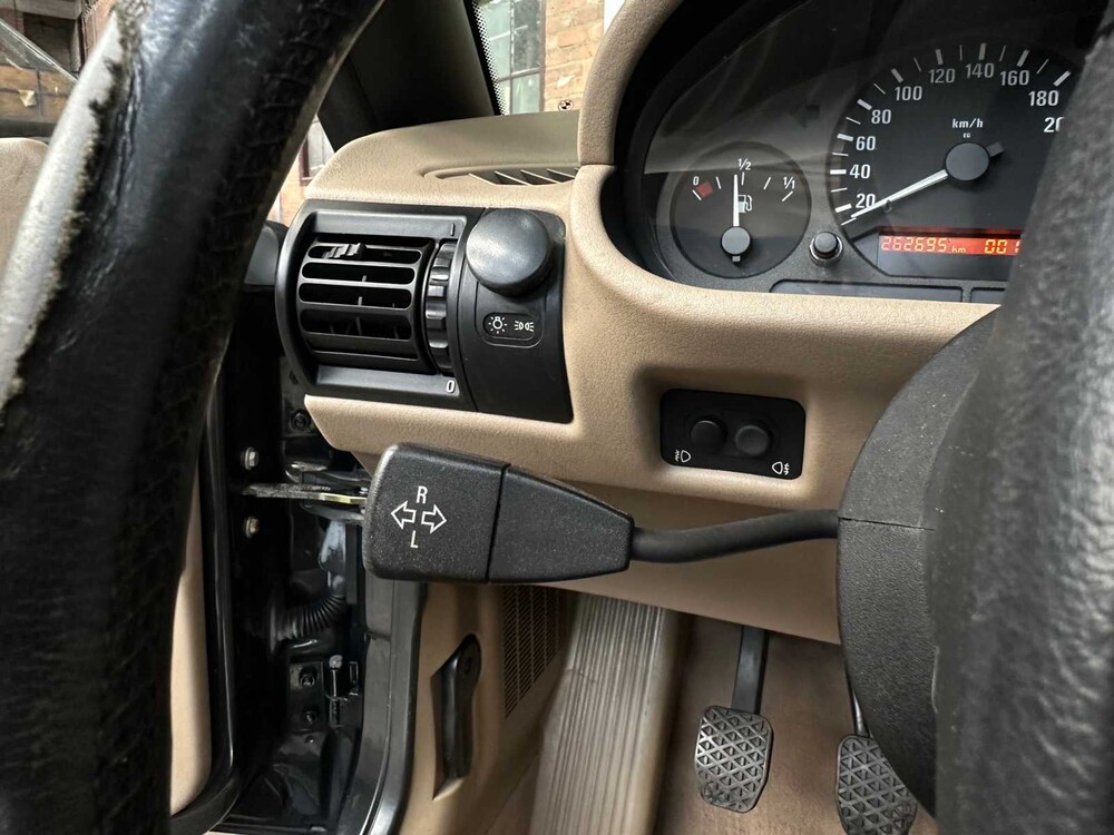 BMW Z3 Roadster 1.9 M-Package 140pk 1996, 99-NG-XN