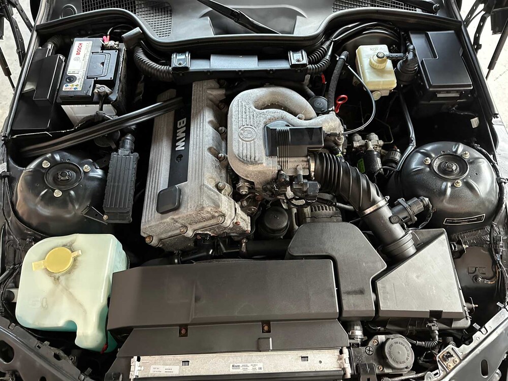 BMW Z3 Roadster 1.9 M-Package 140pk 1996, 99-NG-XN