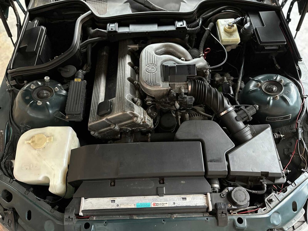 BMW Z3 Roadster 1.9 140pk 1997, RJ-LJ-92 Youngtimer