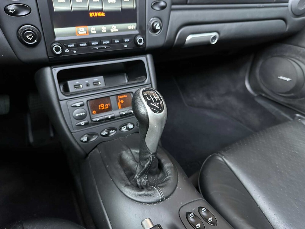 Porsche 911 Targa 996 3.6 (MANUAL) 320pk 2003 Youngtimer 