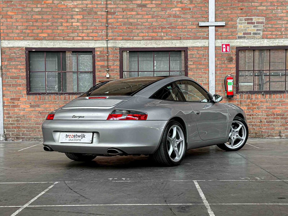 Porsche 911 Targa 996 3.6 (MANUAL) 320pk 2003 Youngtimer 