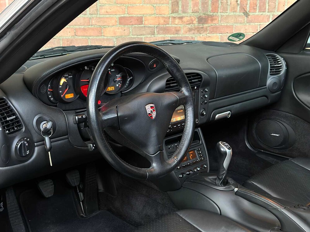 Porsche 911 Targa 996 3.6 (MANUAL) 320pk 2003 Youngtimer 