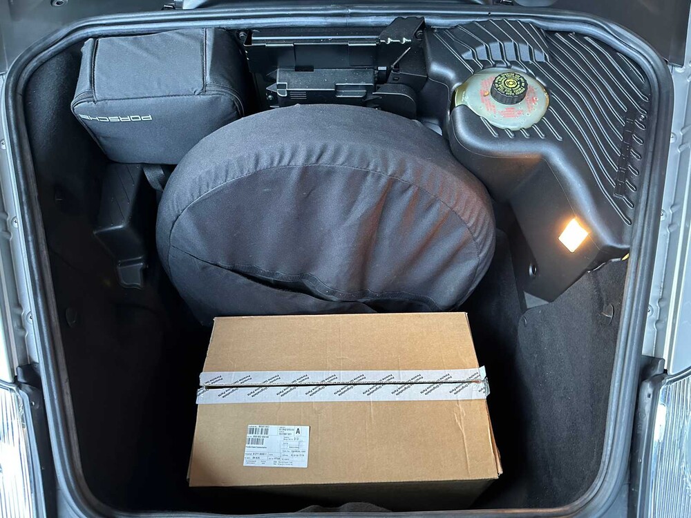 Porsche 911 Targa 996 3.6 (MANUAL) 320pk 2003 Youngtimer 