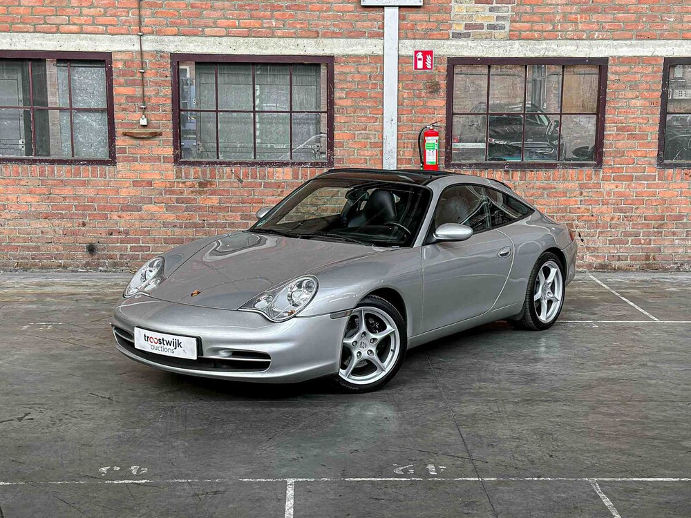Porsche 911 Targa 996 3.6 (MANUAL) 320pk 2003 Youngtimer 