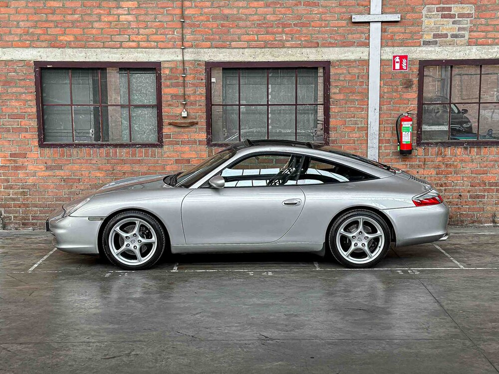 Porsche 911 Targa 996 3.6 (MANUAL) 320pk 2003 Youngtimer 