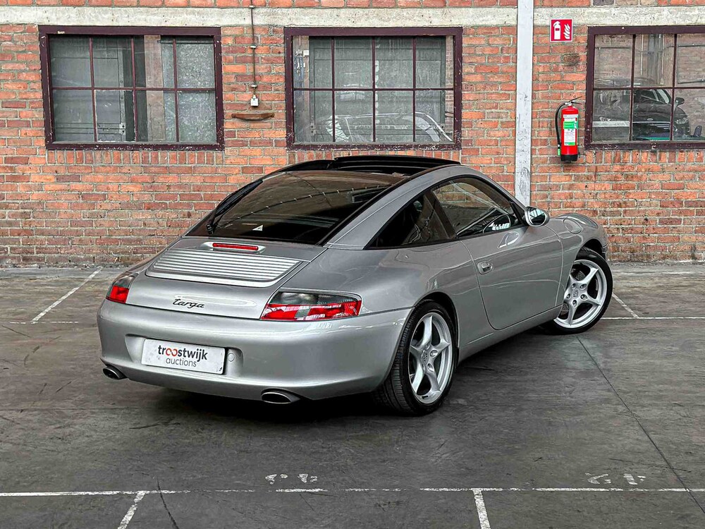 Porsche 911 Targa 996 3.6 (MANUAL) 320pk 2003 Youngtimer 