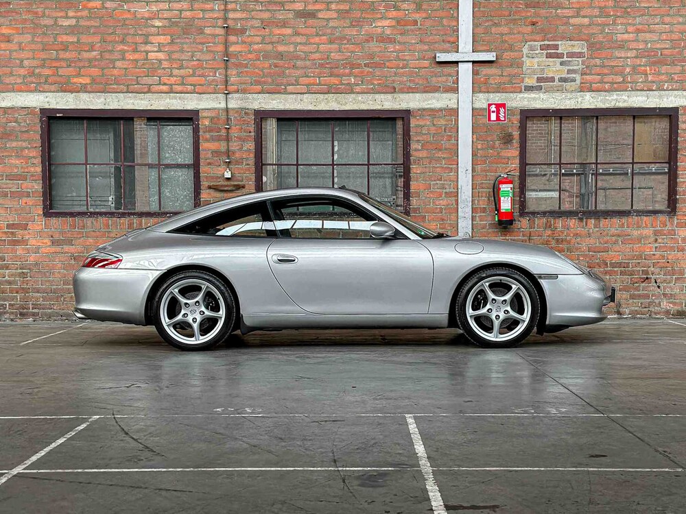 Porsche 911 Targa 996 3.6 (MANUAL) 320pk 2003 Youngtimer 