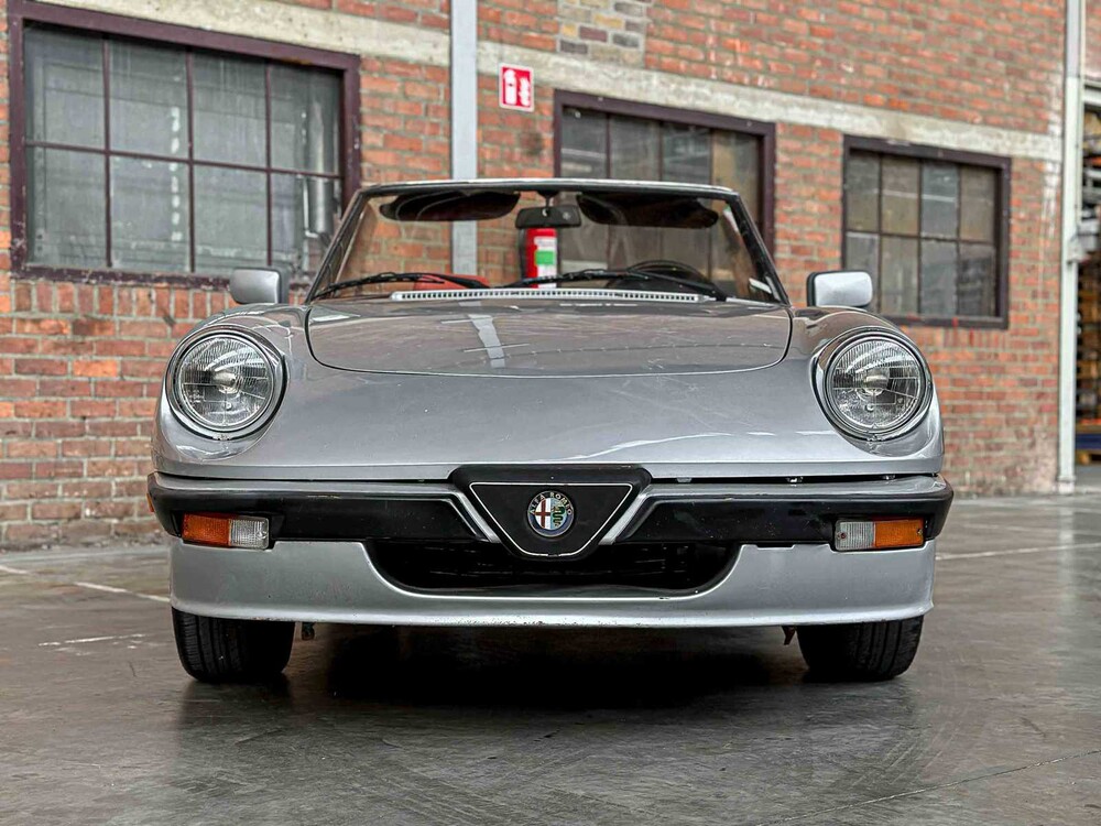 Alfa Romeo Spider 2.0 1987