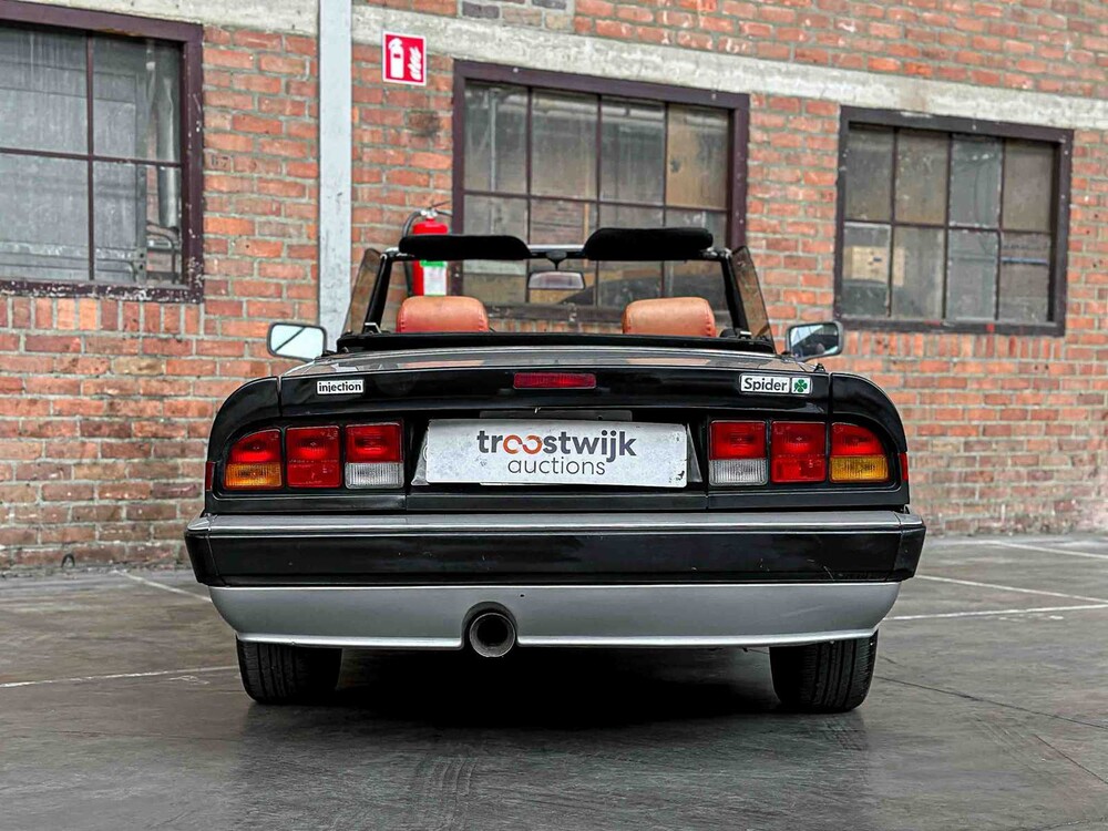 Alfa Romeo Spider 2.0 1987