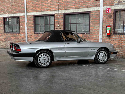 Alfa Romeo Spider 2.0 1987