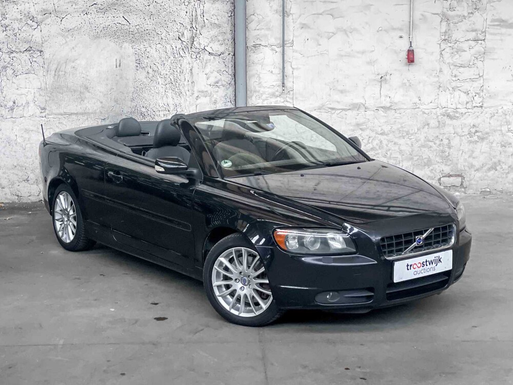 Volvo C70 Cabriolet 2.4 L5 144pk 2006 Youngtimer