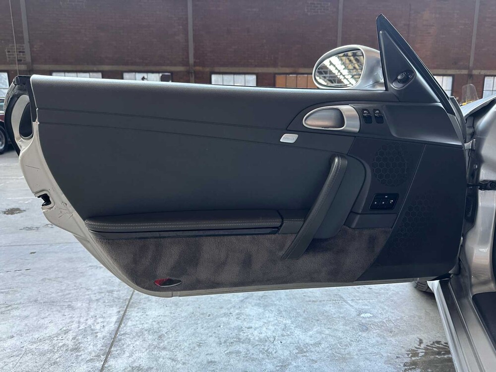 Porsche 911 Carrera Coupe 3.6 997 325pk 2004 Youngtimer