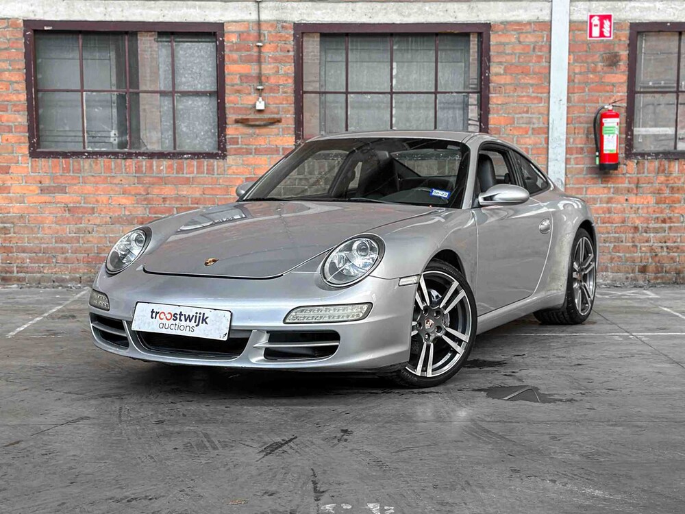 Porsche 911 Carrera Coupe 3.6 997 325pk 2004 Youngtimer
