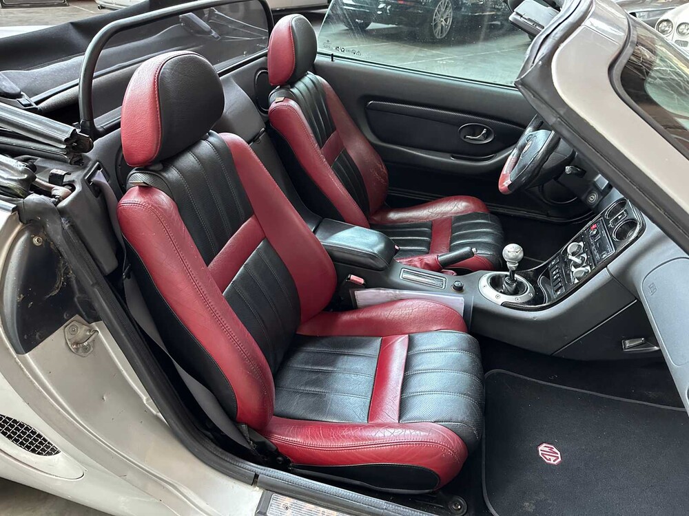 MG F 1.8i 120pk 2001 Cabriolet, 24-HB-HV