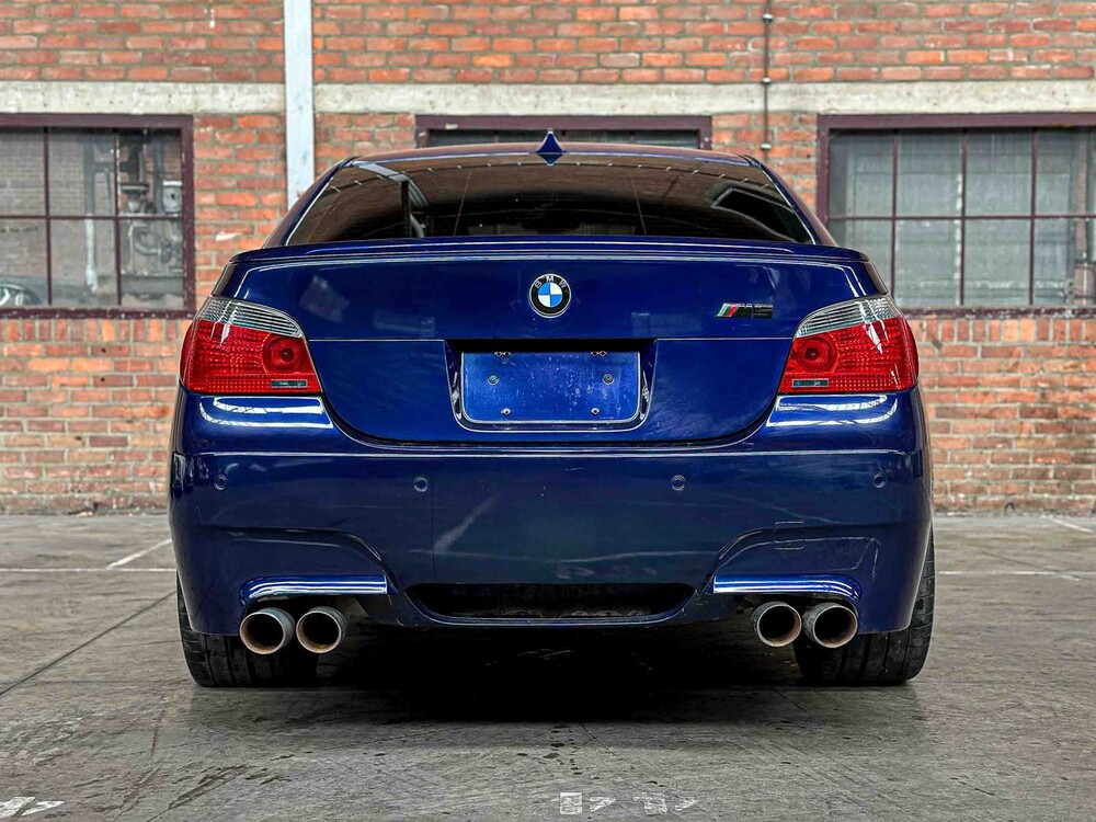 BMW M5 5.0 V10 500pk 2006 5-serie Youngtimer