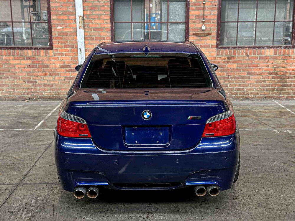 BMW M5 5.0 V10 500pk 2006 5-serie Youngtimer