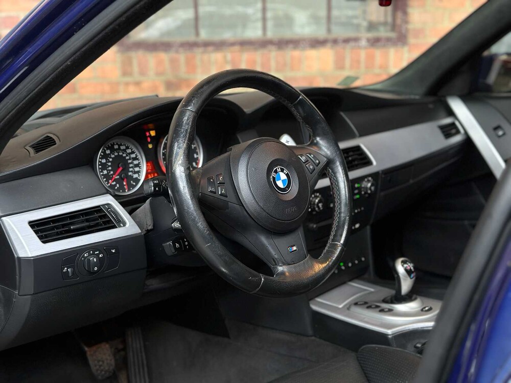 BMW M5 5.0 V10 500pk 2006 5-serie Youngtimer