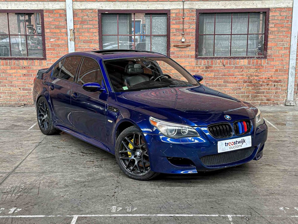 BMW M5 5.0 V10 500pk 2006 5-serie Youngtimer