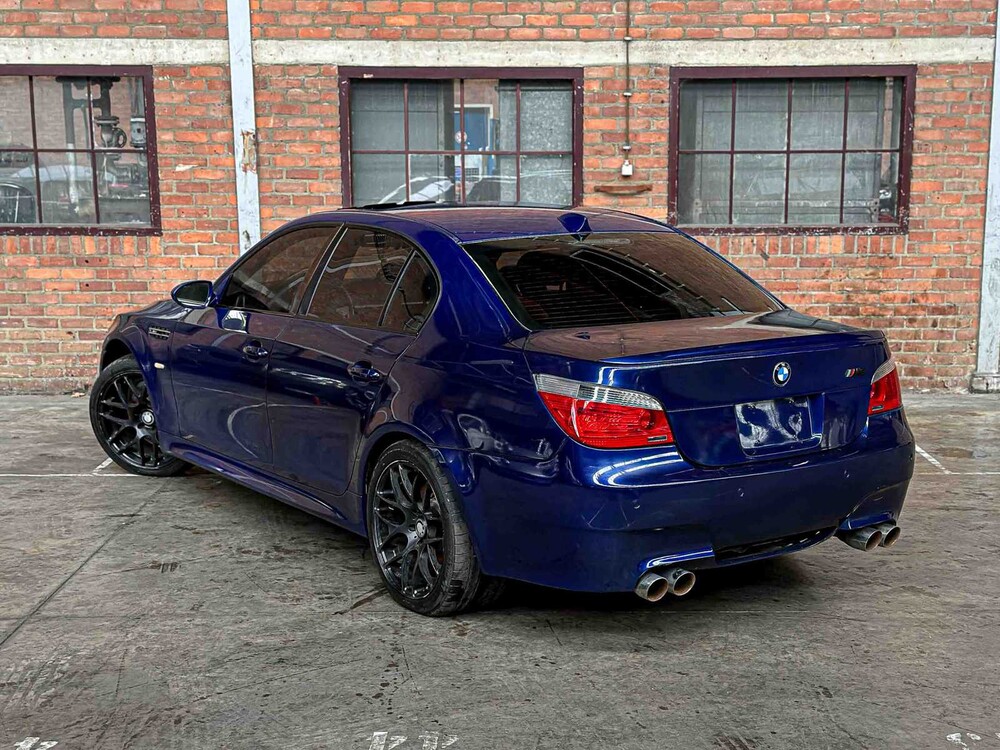 BMW M5 5.0 V10 500pk 2006 5-serie Youngtimer
