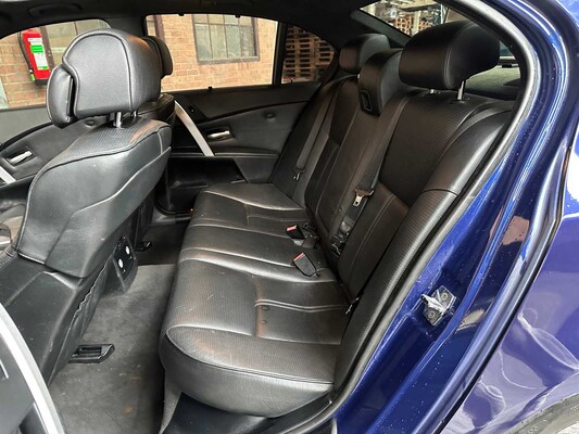 BMW M5 5.0 V10 500pk 2006 5-serie Youngtimer