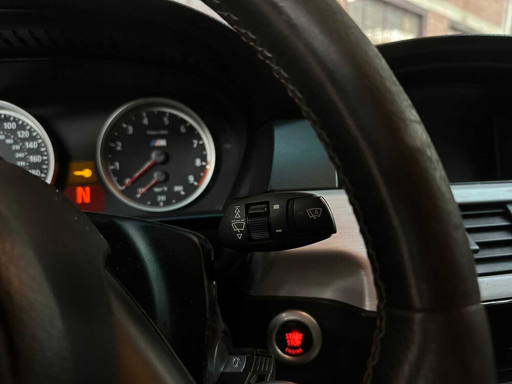 BMW M5 5.0 V10 E60 507pk 2006 5-serie 