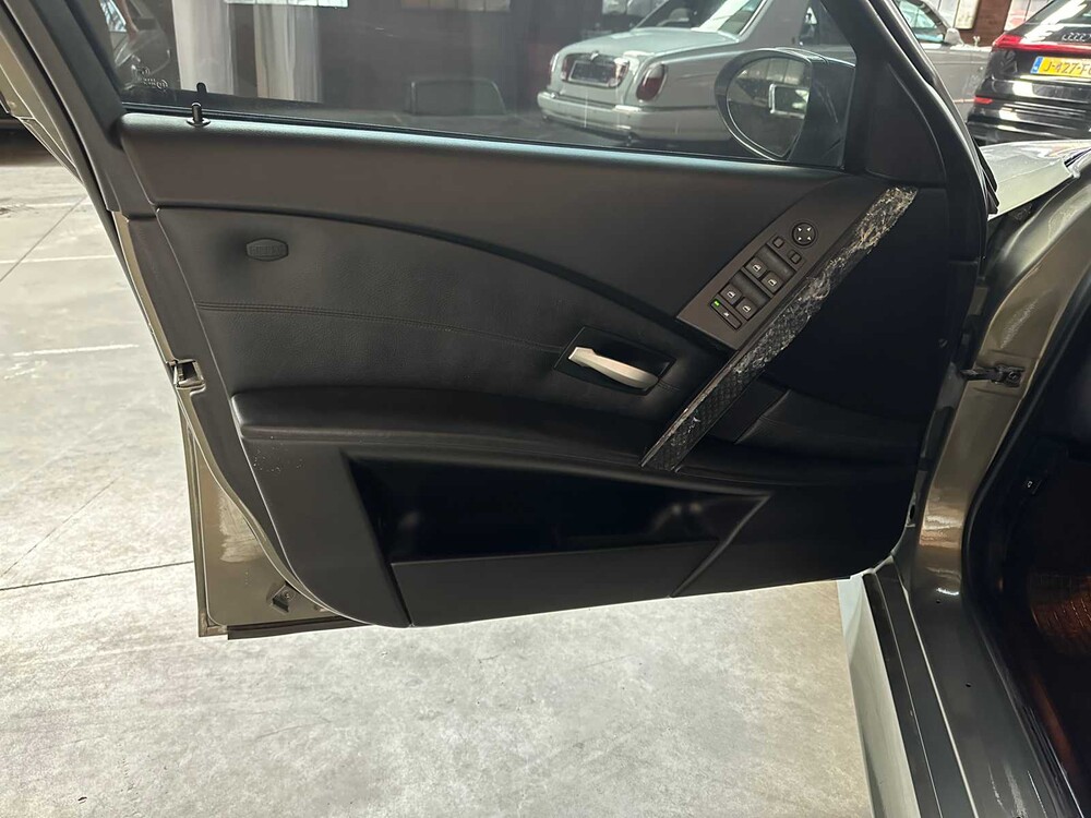 BMW M5 5.0 V10 E60 507pk 2006 5-serie 