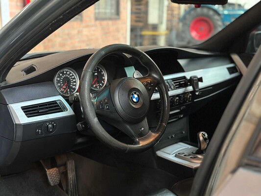 BMW M5 5.0 V10 E60 507pk 2006 5-serie 