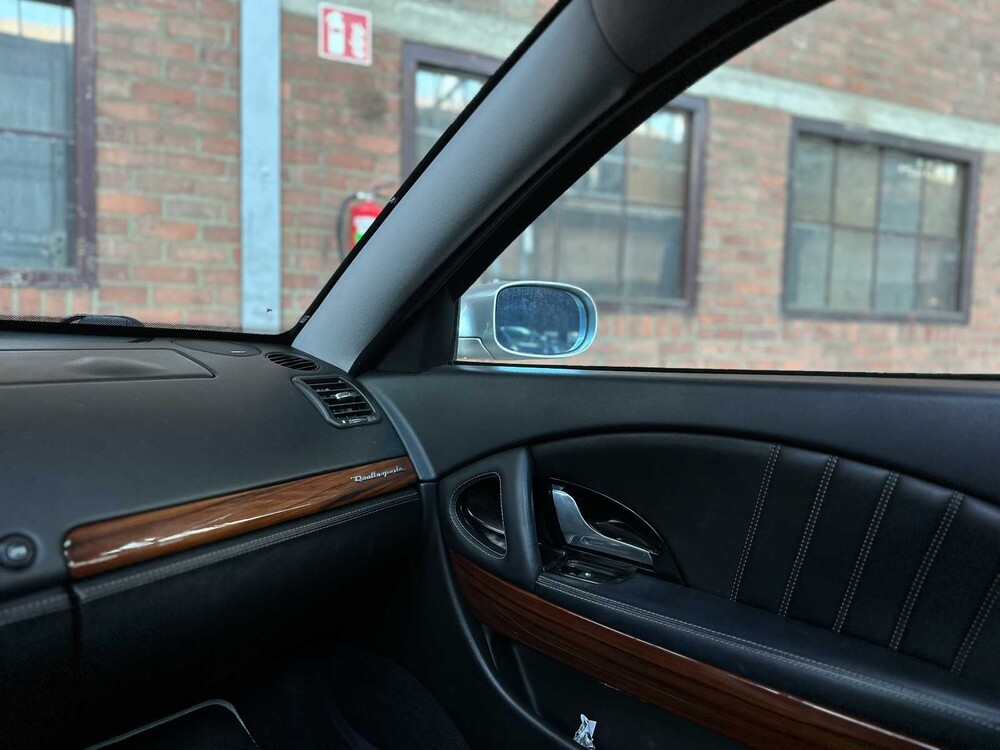 Maserati Quattroporte 4.2 V8 401pk 2005, Z-476-JX Youngtimer