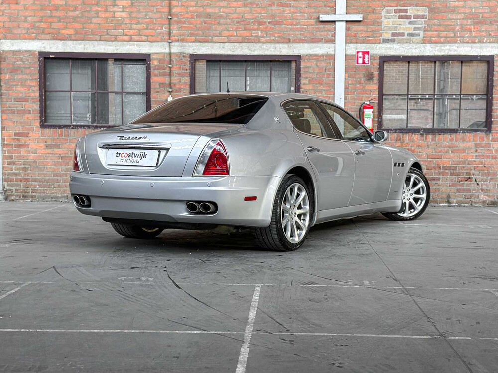 Maserati Quattroporte 4.2 V8 401pk 2005, Z-476-JX Youngtimer