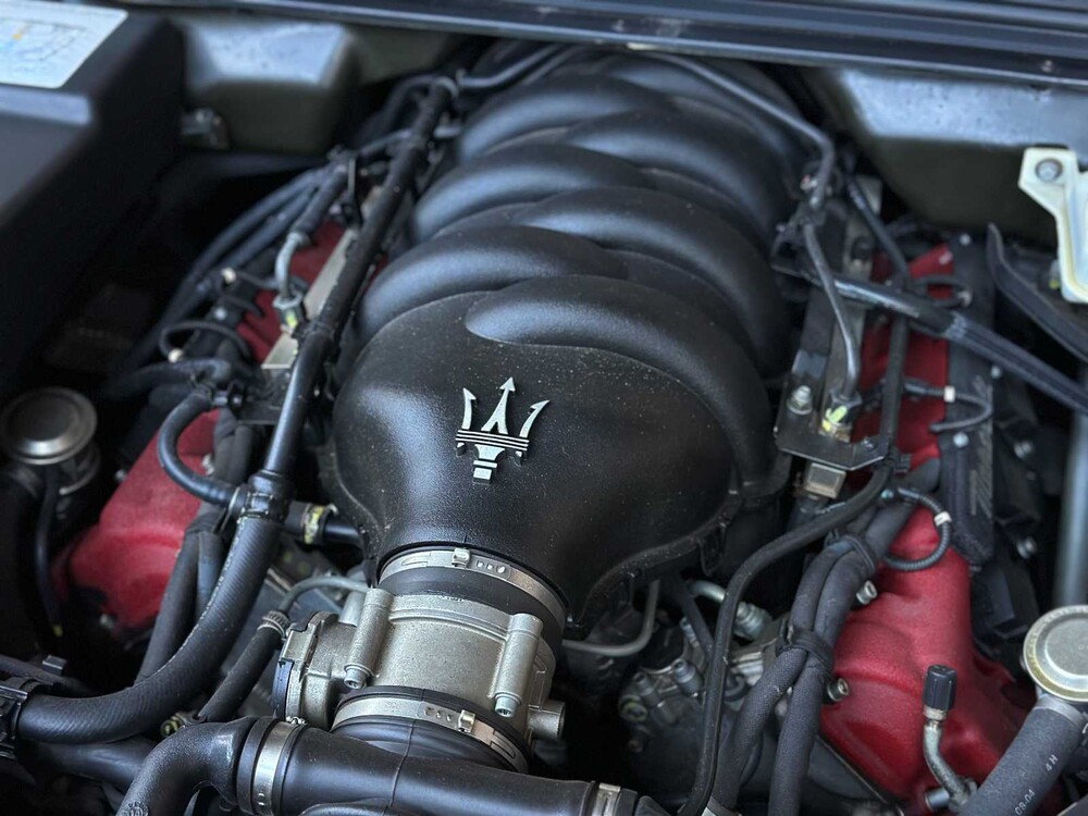 Maserati Quattroporte 4.2 V8 401pk 2005, Z-476-JX Youngtimer