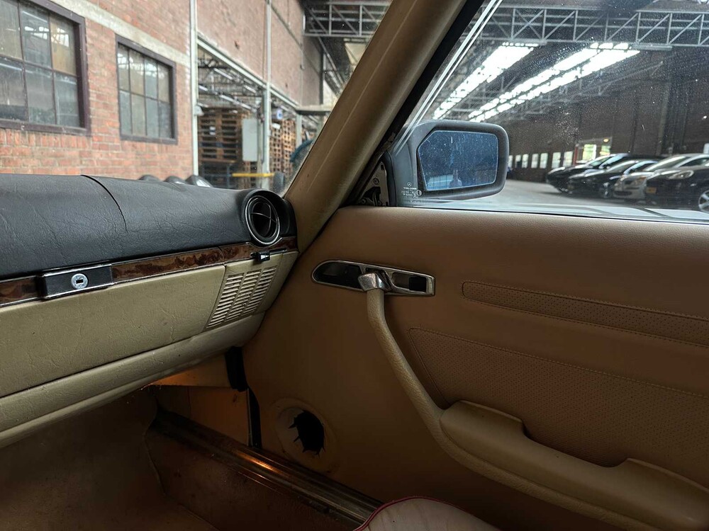 Mercedes-Benz SL500 5.0 V8 230pk 1983 SL-Klasse 