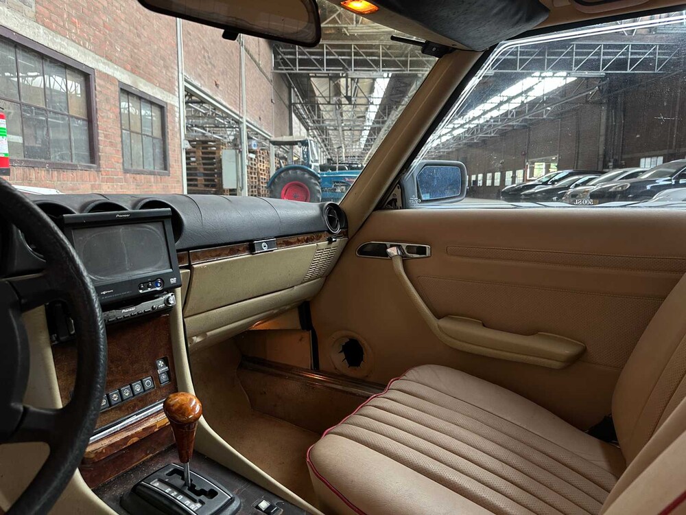 Mercedes-Benz SL500 5.0 V8 230pk 1983 SL-Klasse 