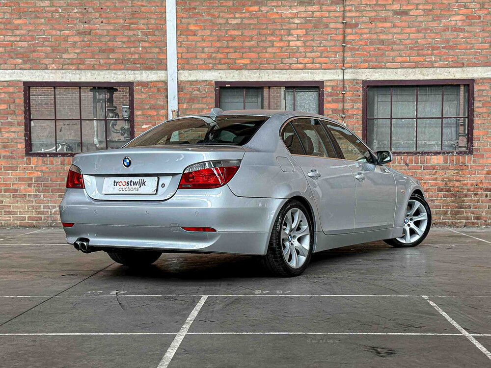 BMW 545i 4.4 V8 333PS 2003 5er, G-647-VP