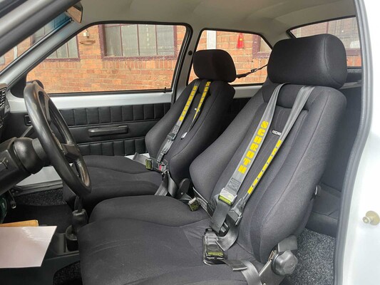 Opel Kadett D 1.3S SR (2.0 V8) 140pk 1981, HF-54-SP
