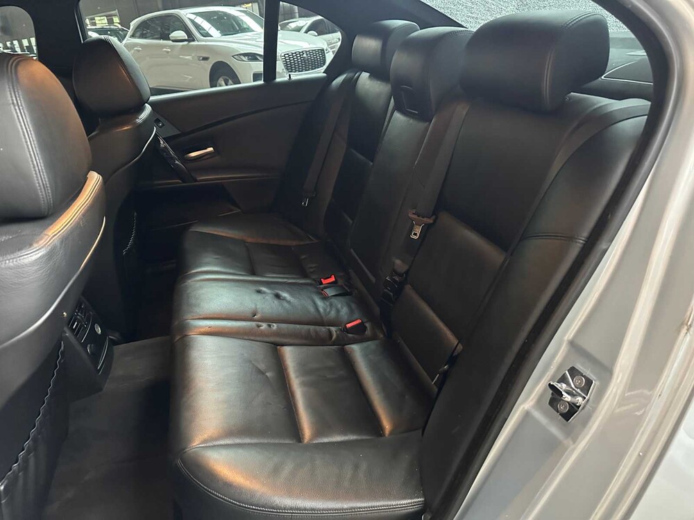BMW M5 5.0 V10 500PS 2006 5er