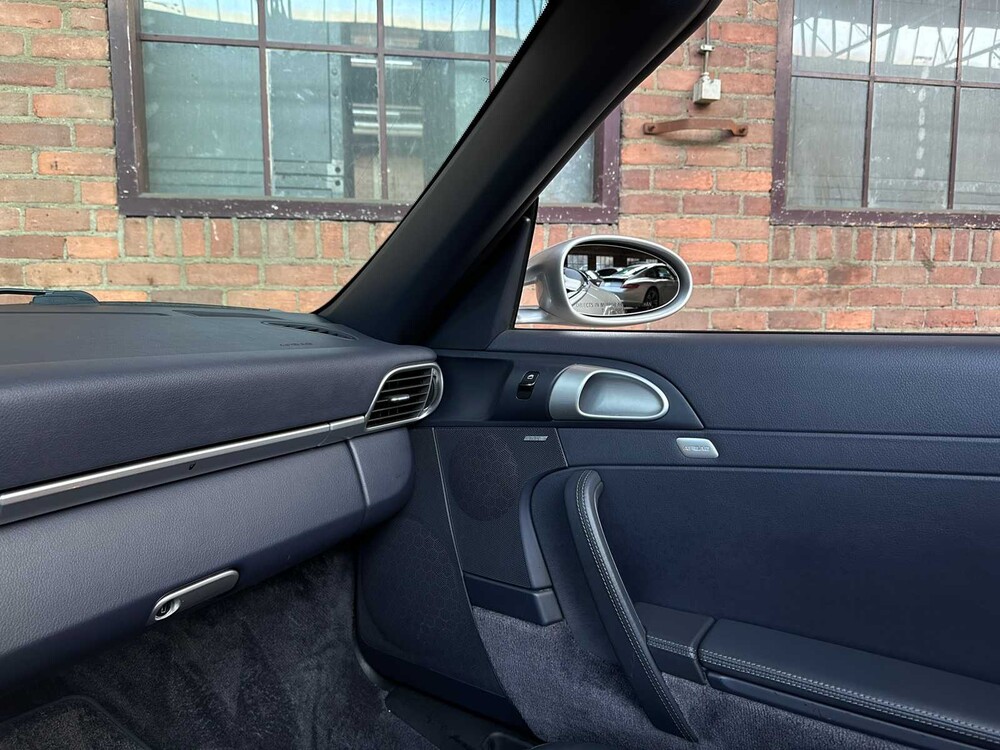 Porsche 911 Carrera S Cabriolet 3.8 997 (SCHALTGETRIEBE) 355PS 2006 Youngtimer