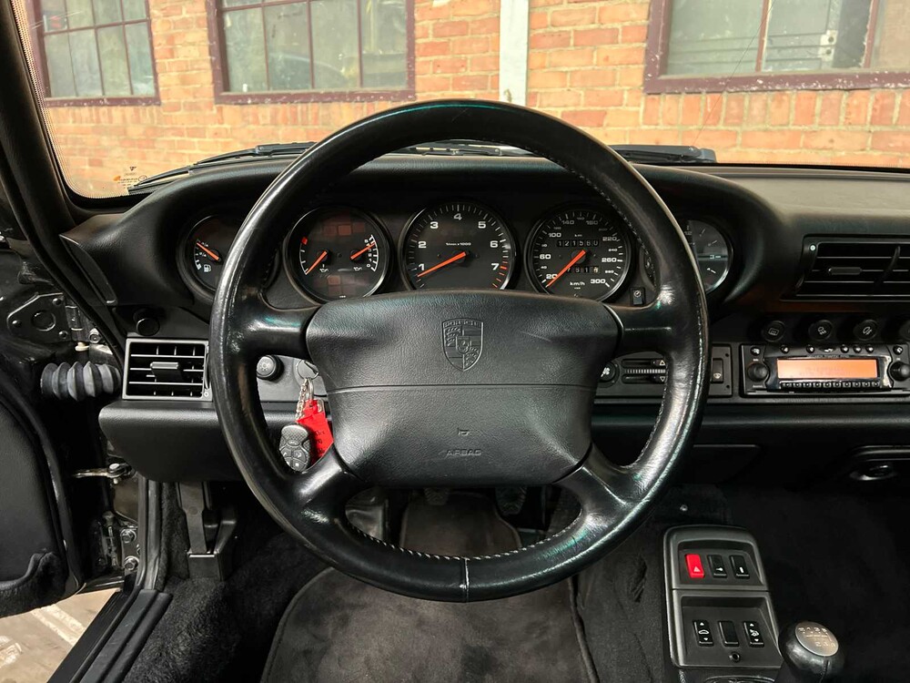 Porsche 911 Carrera 4 993 Coupe (SCHALTGETRIEBE) 272PS 1995 Youngtimer