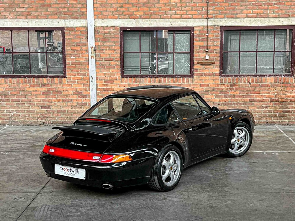 Porsche 911 Carrera 4 993 Coupe (SCHALTGETRIEBE) 272PS 1995 Youngtimer