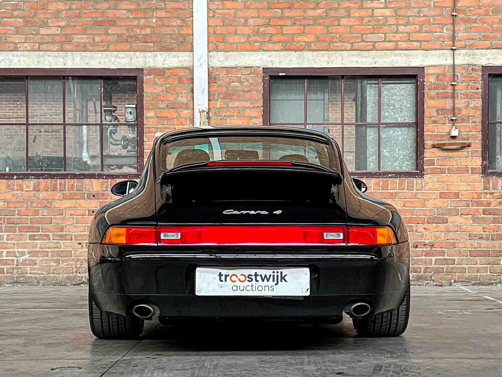 Porsche 911 Carrera 4 993 Coupe (SCHALTGETRIEBE) 272PS 1995 Youngtimer
