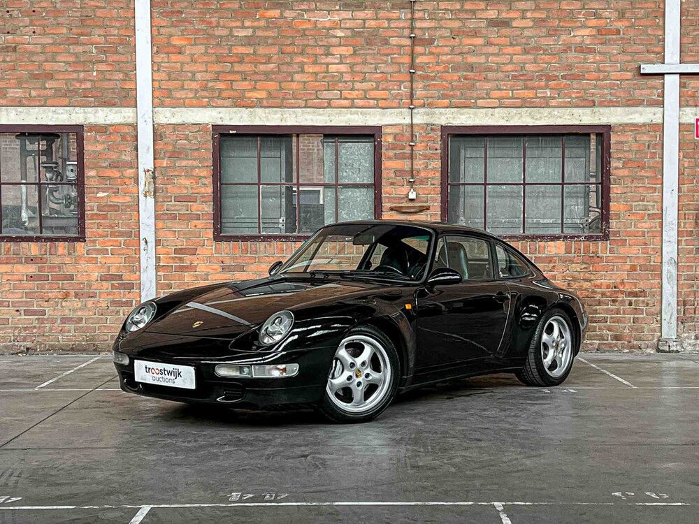 Porsche 911 Carrera 4 993 Coupe (SCHALTGETRIEBE) 272PS 1995 Youngtimer