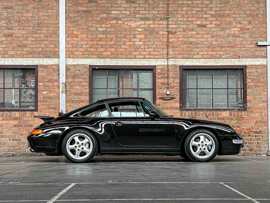 Porsche 911 Carrera 4 993 Coupe (MANUAL) 272pk 1995 Youngtimer