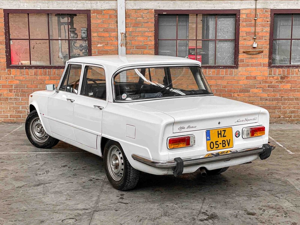 Alfa Romeo Giulia Nuova Super 1600 1.6 1979 (Original-NL + 3. Besitzer), HZ-05-BV