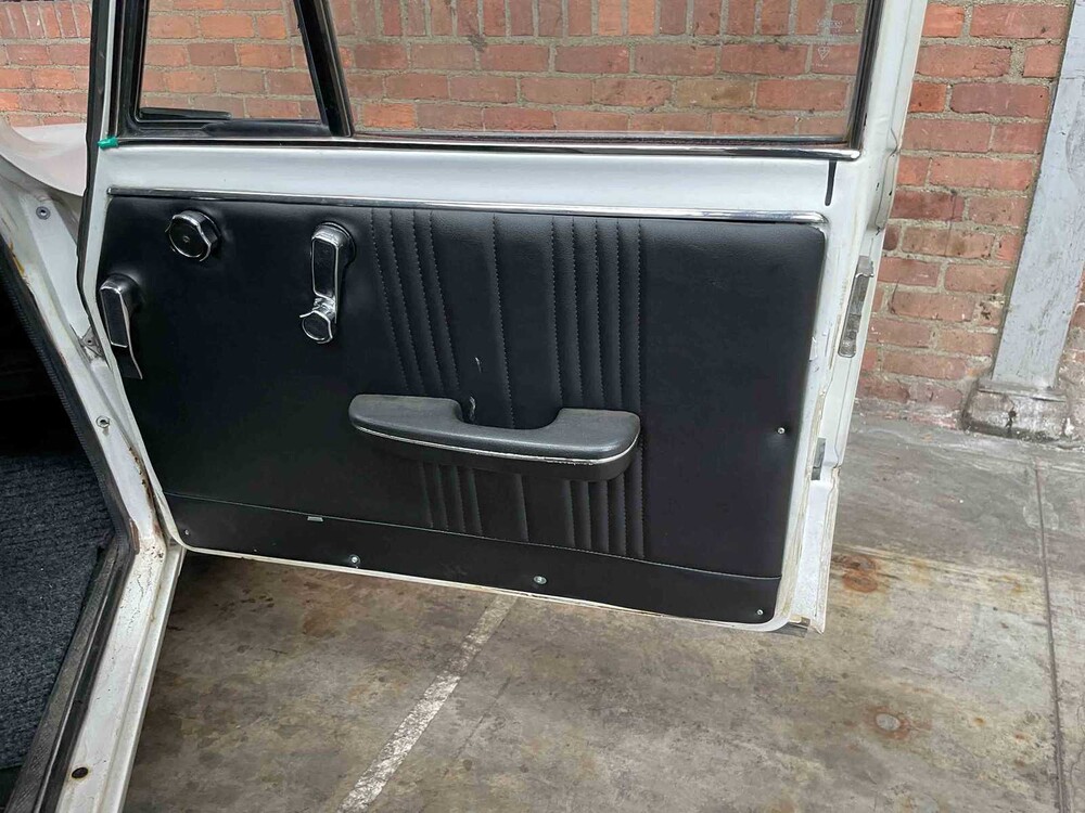 Alfa Romeo Giulia Nuova Super 1600 1.6 1979 (Original-NL + 3. Besitzer), HZ-05-BV