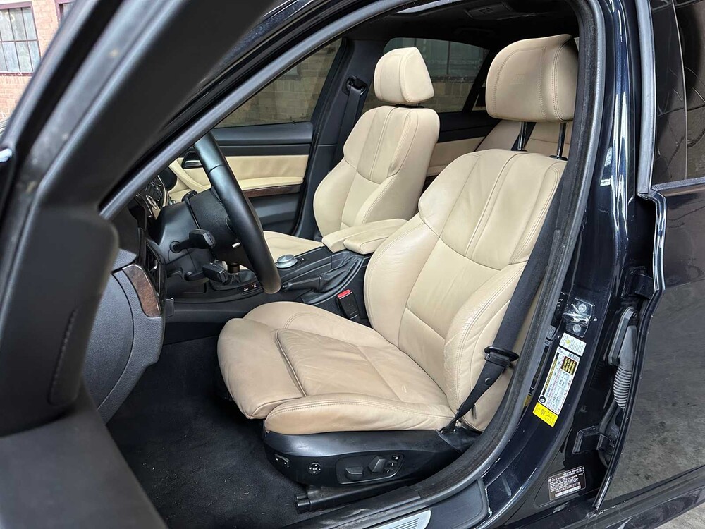 BMW M3 4.0 V8 E90 -SCHALTGETRIEBE- 420PS 2008 3er Youngtimer 