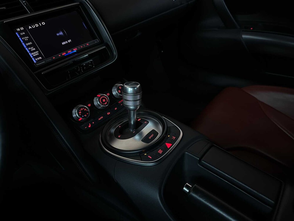 Audi R8 4.2 V8 FSI Quattro 420PS 2007 (49.000 KM) -Youngtimer-