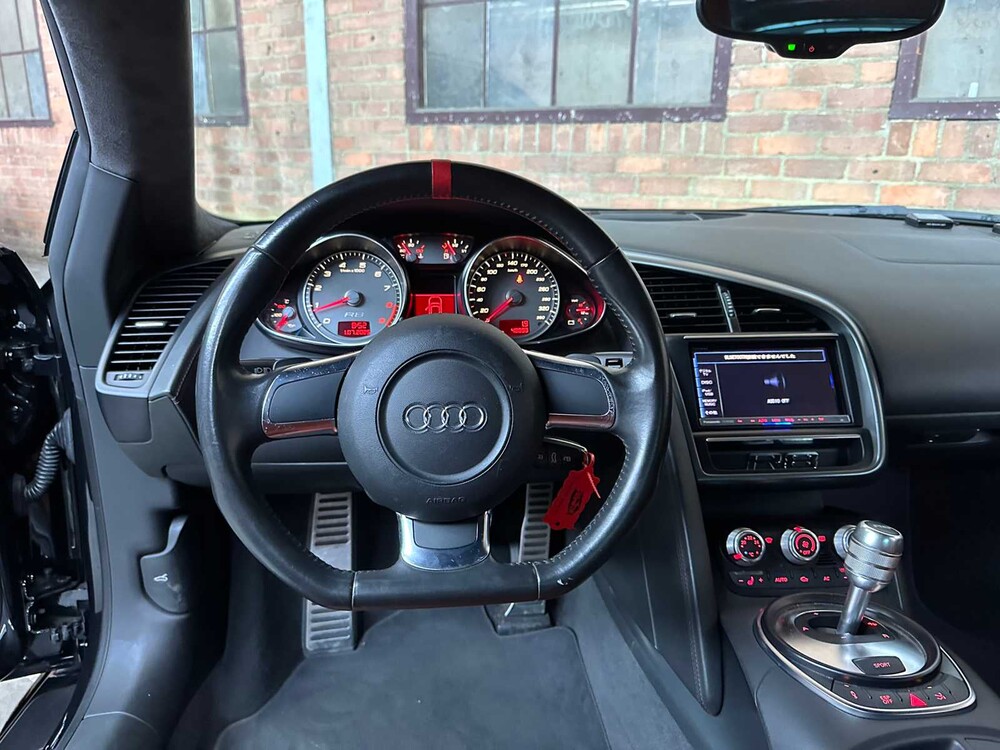 Audi R8 4.2 V8 FSI Quattro 420PS 2007 (49.000 KM) -Youngtimer-