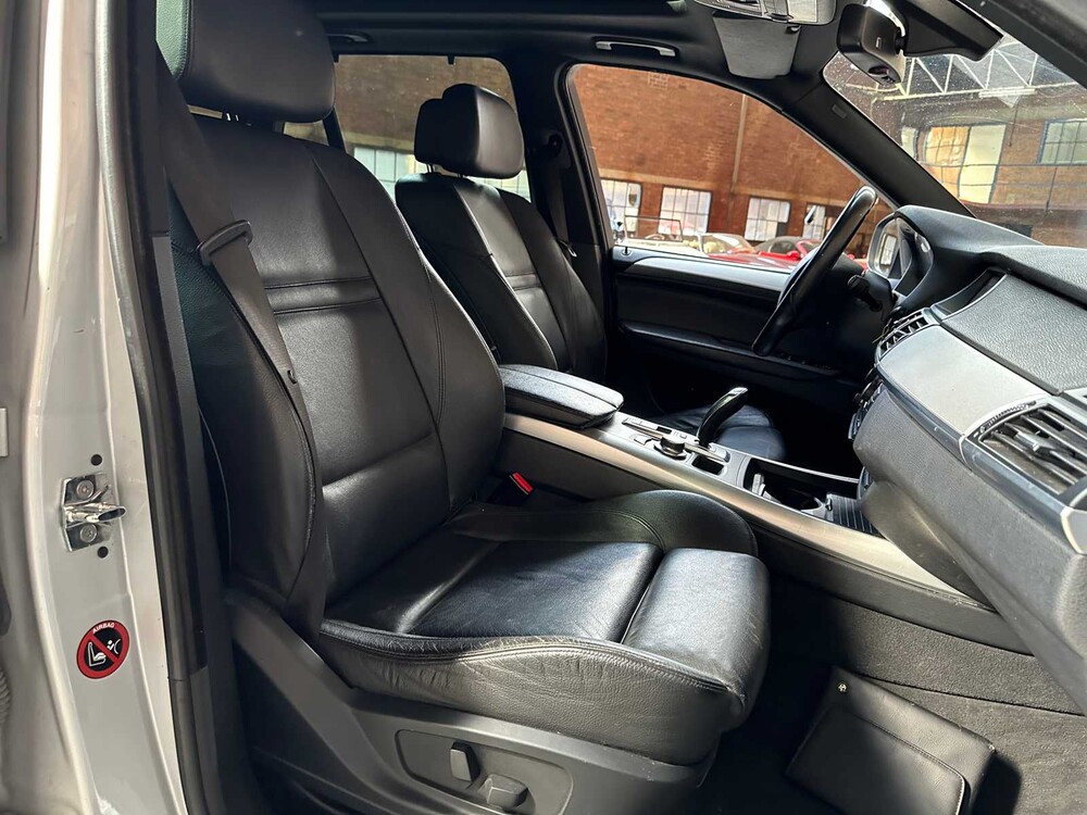 BMW X5 xDrive48i High Executive 355PS 2009, 85-JDJ-8