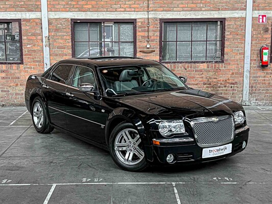 Chrysler 300C HEMI 5.7 V8 340pk 2006 Youngtimer