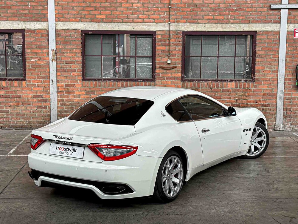 Maserati GranTurismo 4.2 V8 405PS 2008 Youngtimer