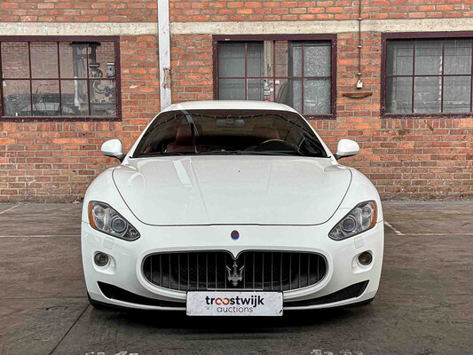 Maserati GranTurismo 4.2 V8 405pk 2008 Youngtimer